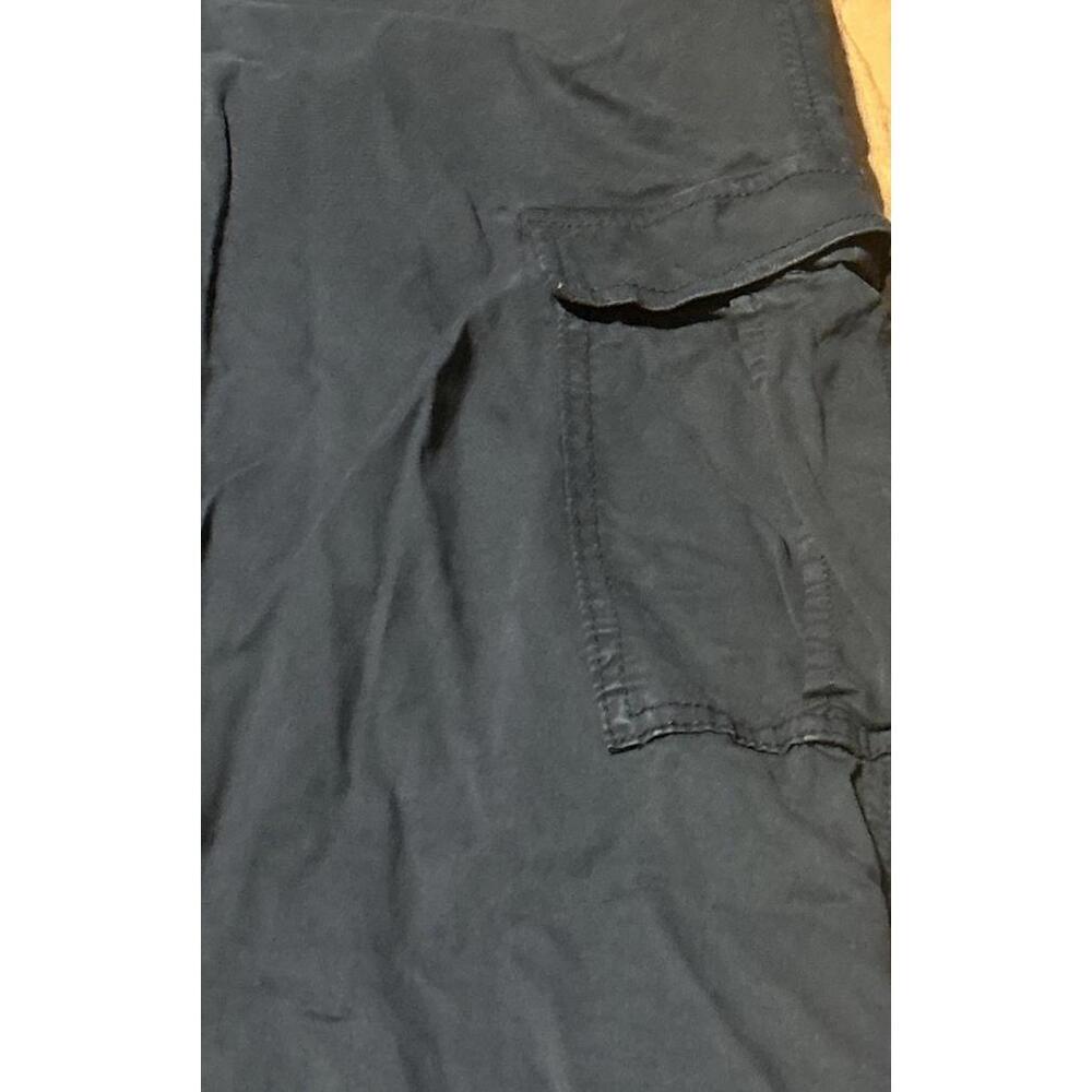 American Eagle Outfitters Cargo Jogger Pants Womens 6 Black Stretch Tapered Leg - Picture 2 of 6